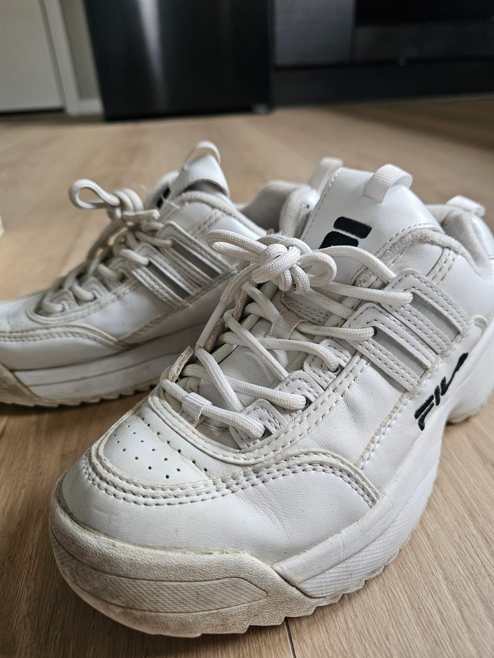 Product image 2 of 27