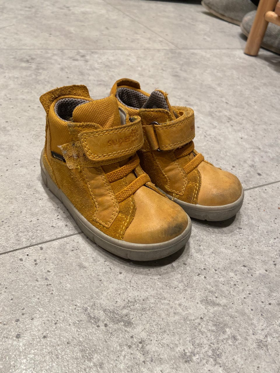Product image 11 of 40