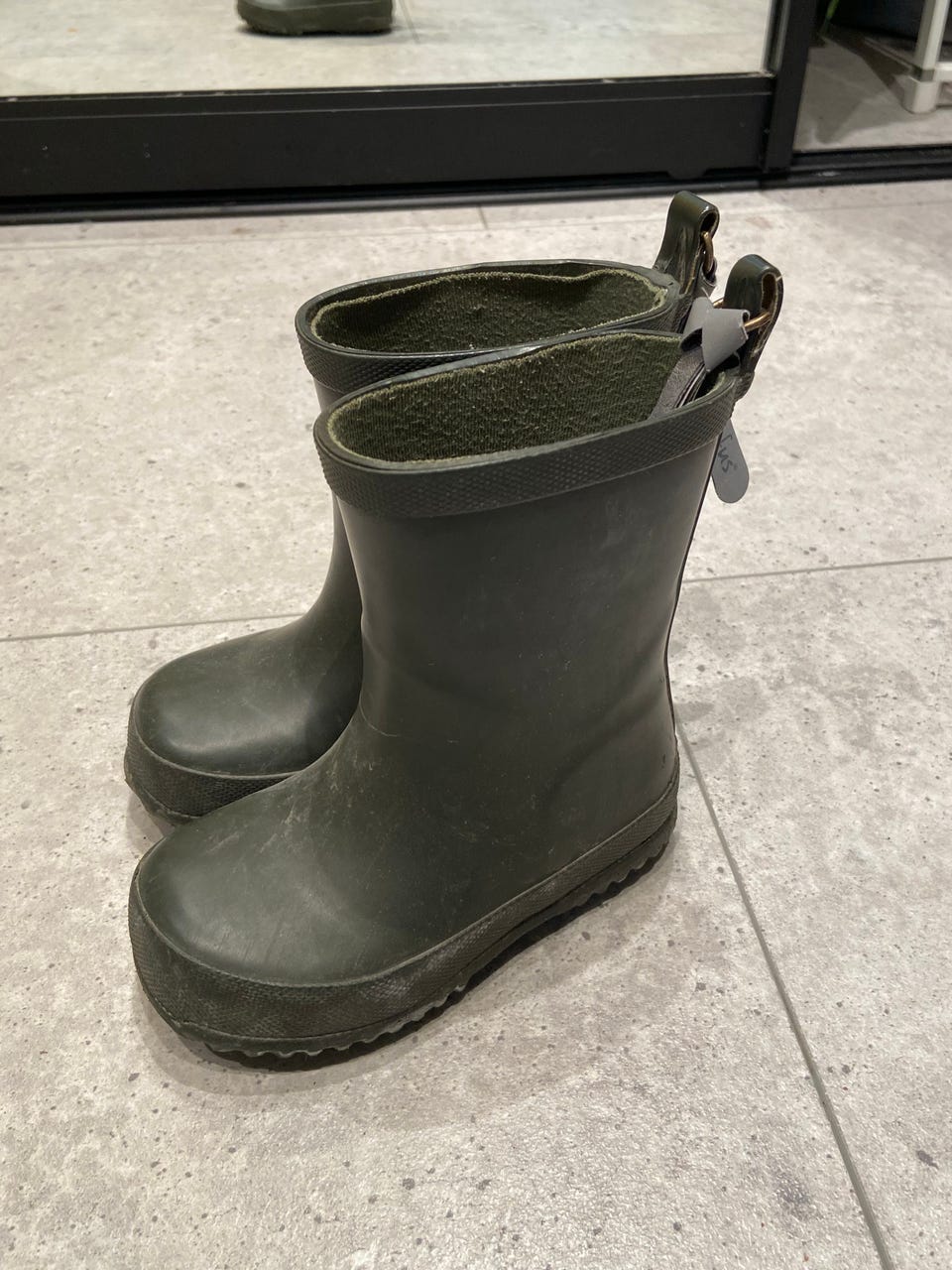 Product image 31 of 40