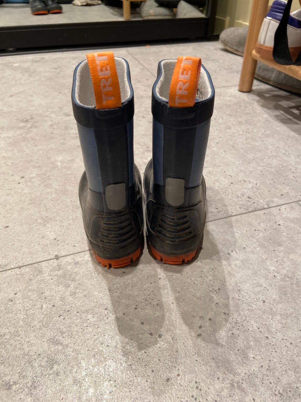 Product image 8 of 40