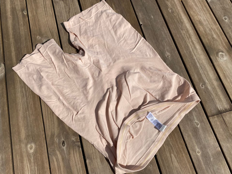 Product image 12 of 26