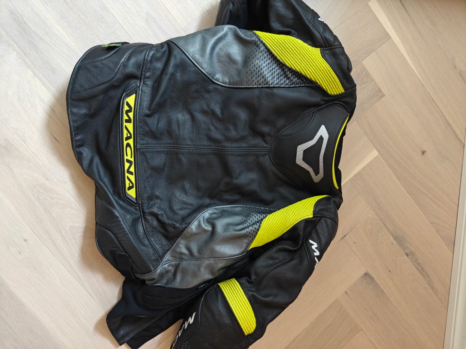 Product image 2 of 12