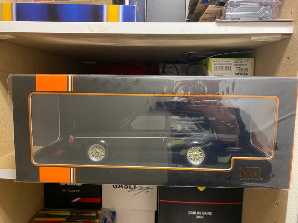 Product image 2 of 13