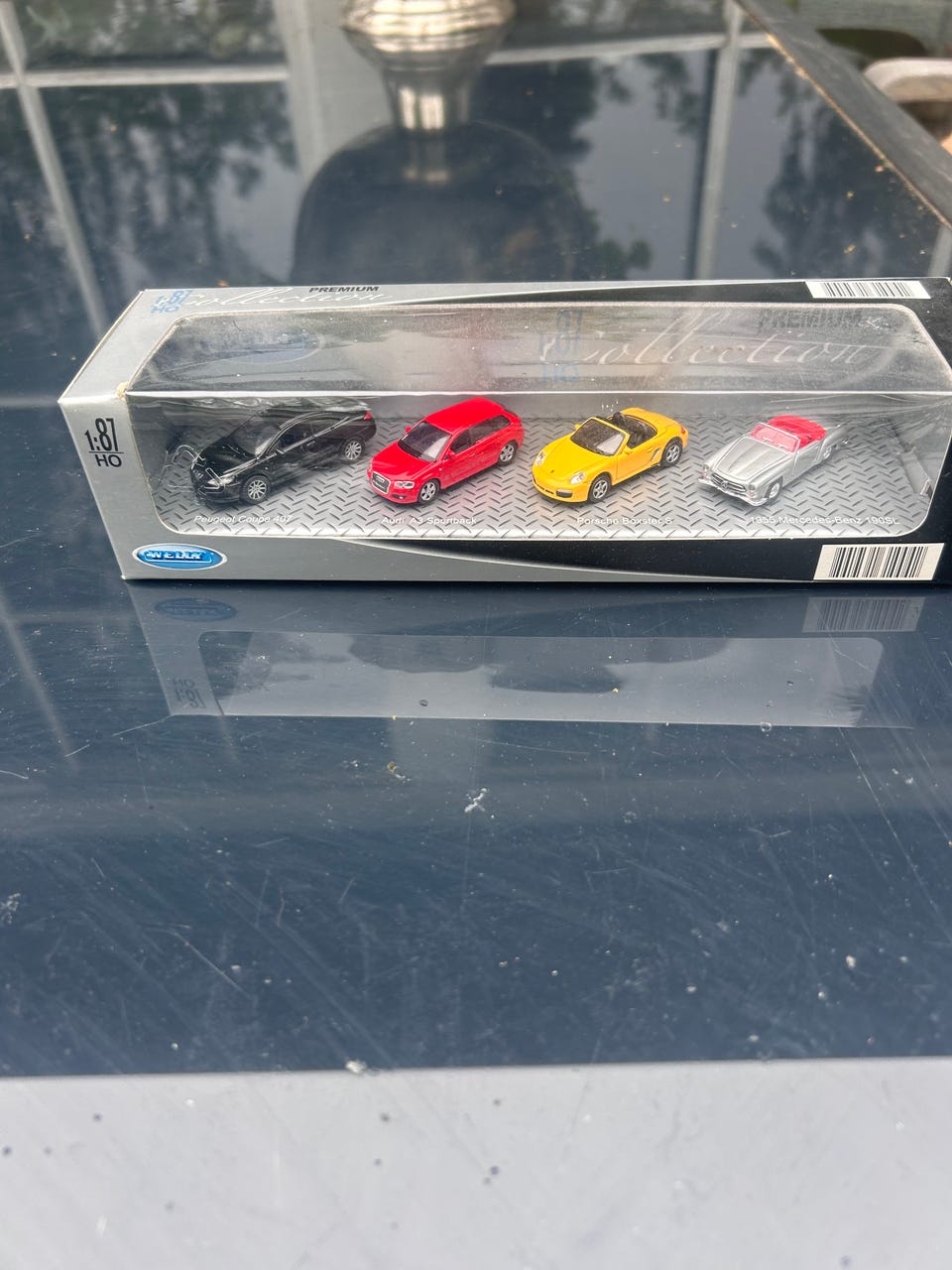 Product image 2 of 11