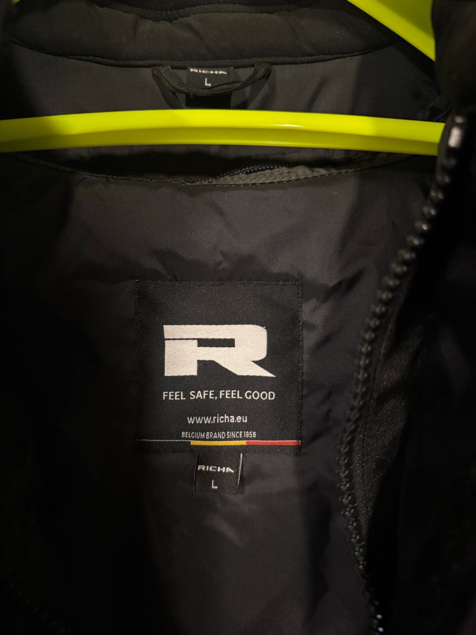 Product image 4 of 8