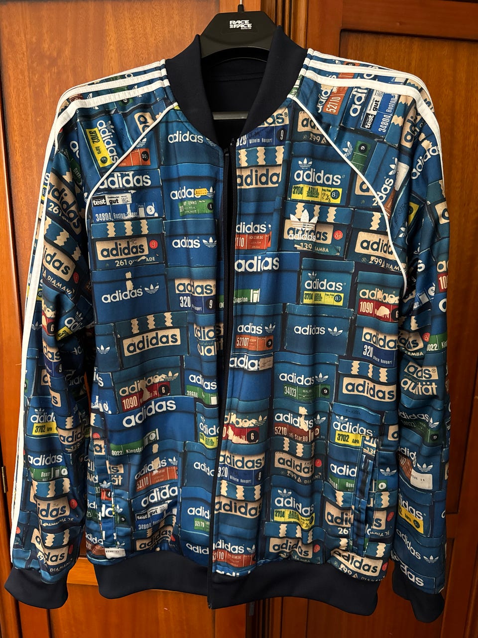 Product image 4 of 11