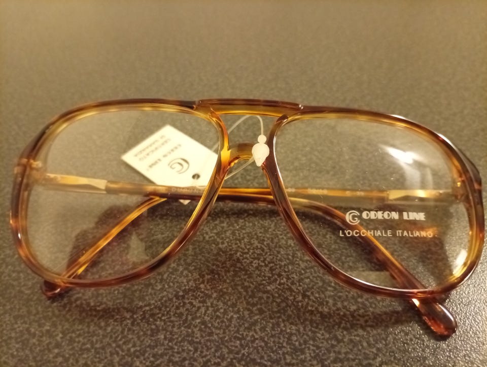 Product image 2 of 11