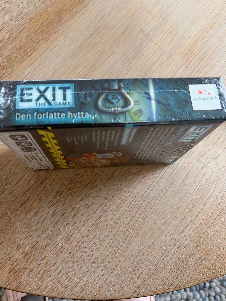 Product image 3 of 3