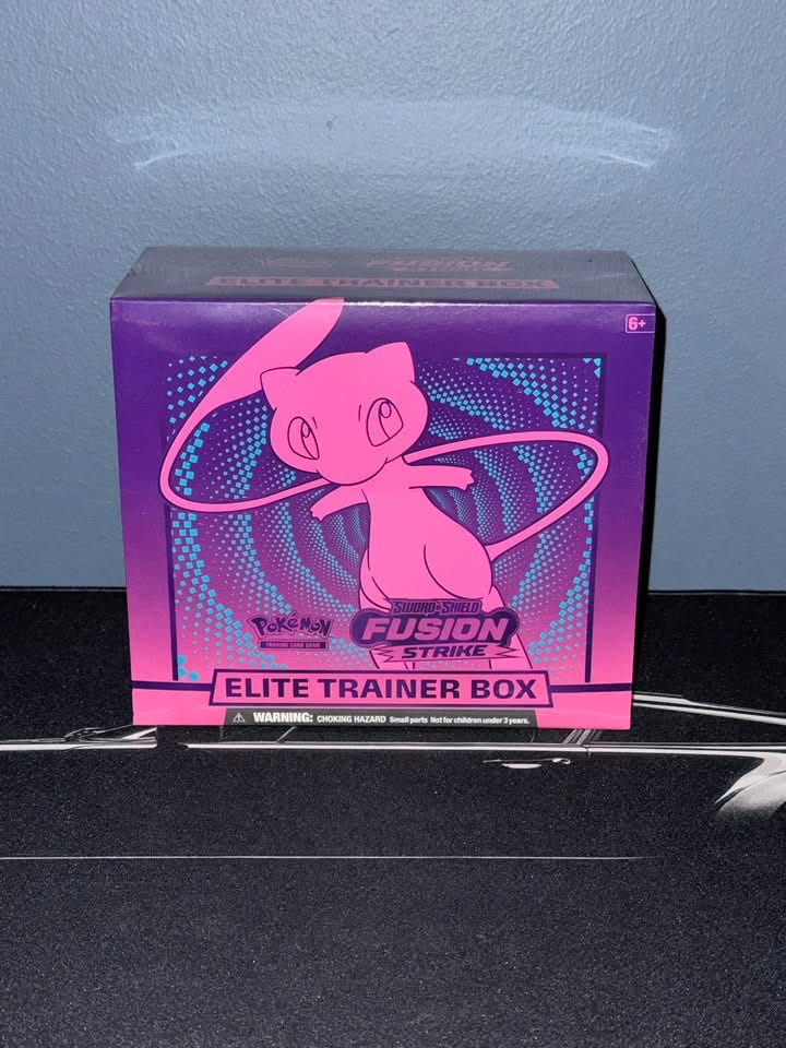 Pokmon TCG  Fusion Strike Elite Trainer Box (ETB)  | FINN-torget