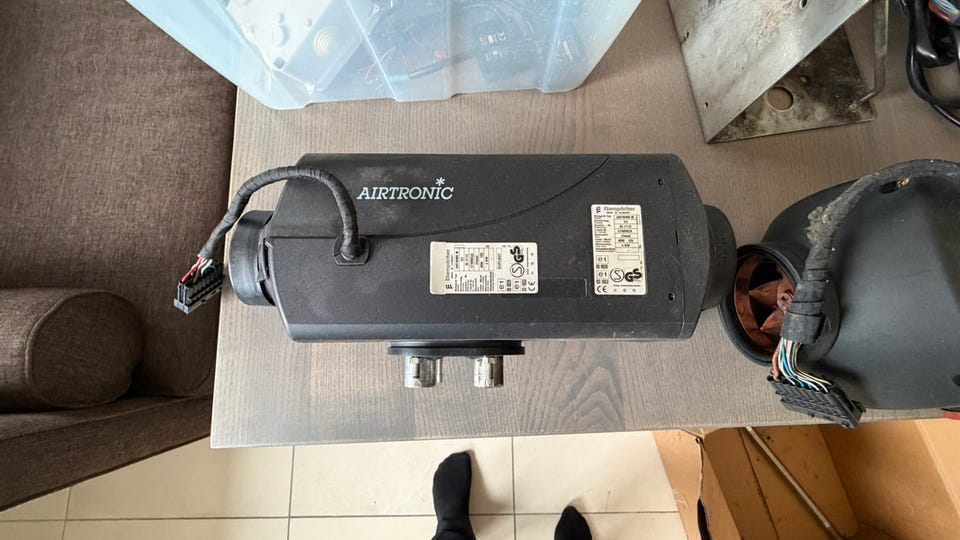 Product image 2 of 9