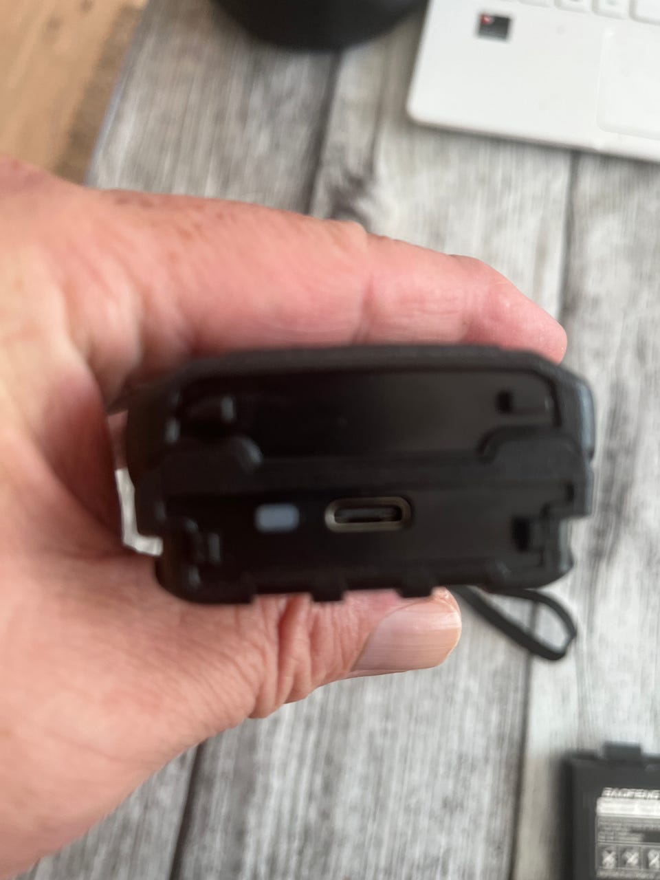 Product image 3 of 6