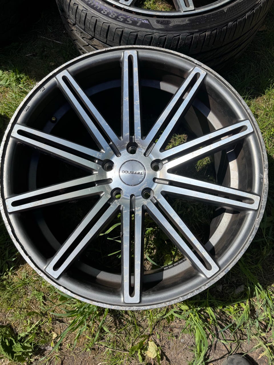 Product image 2 of 11