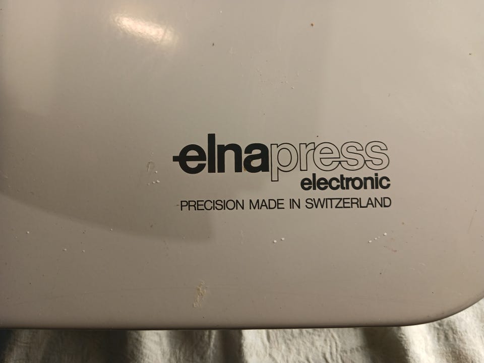 Product image 2 of 18