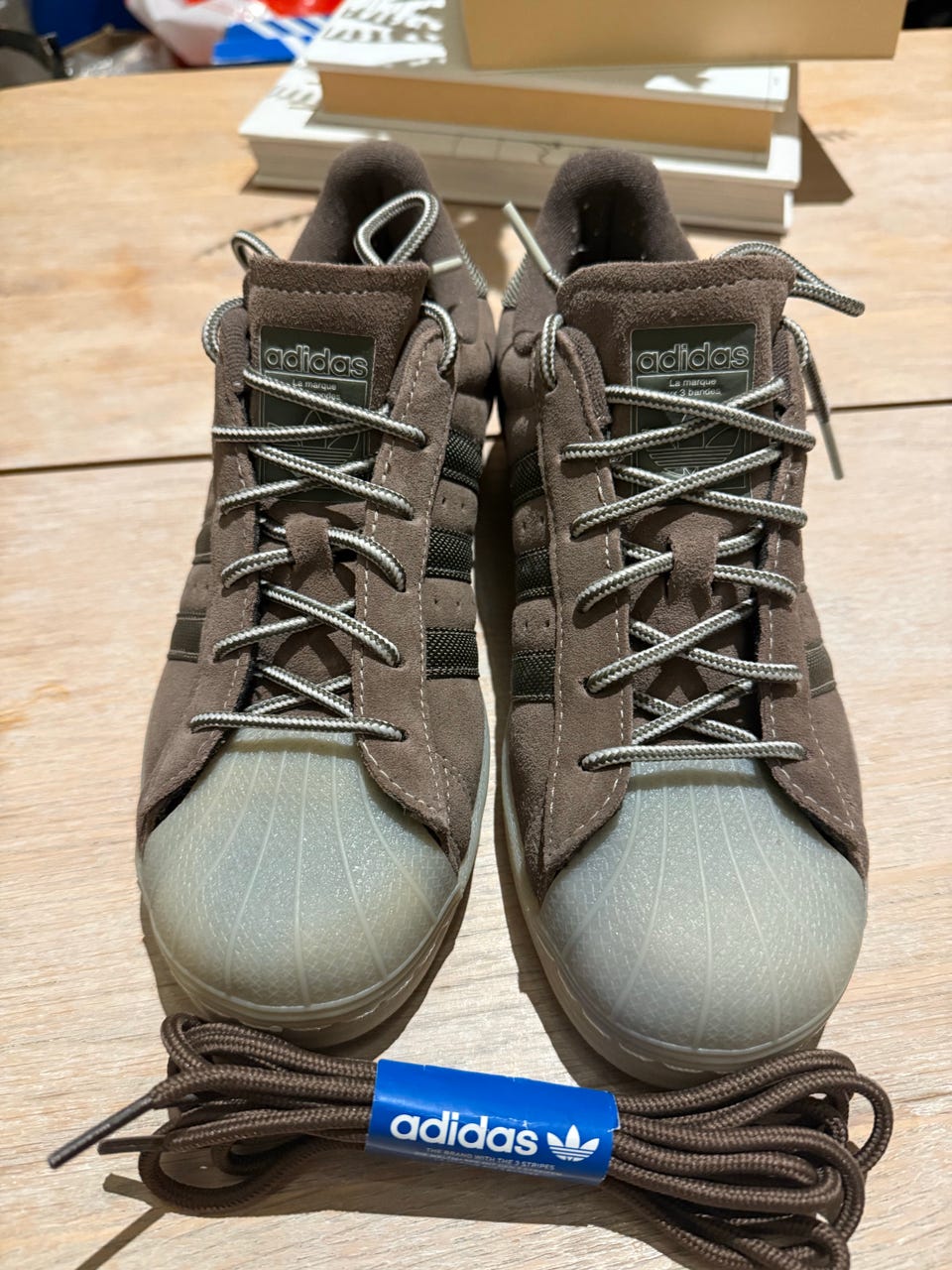 Product image 2 of 17