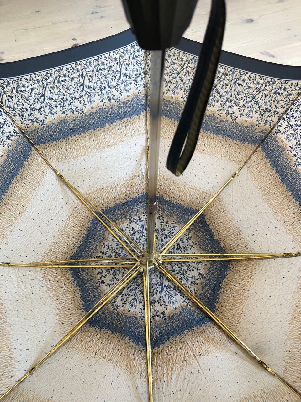 Product image 13 of 27