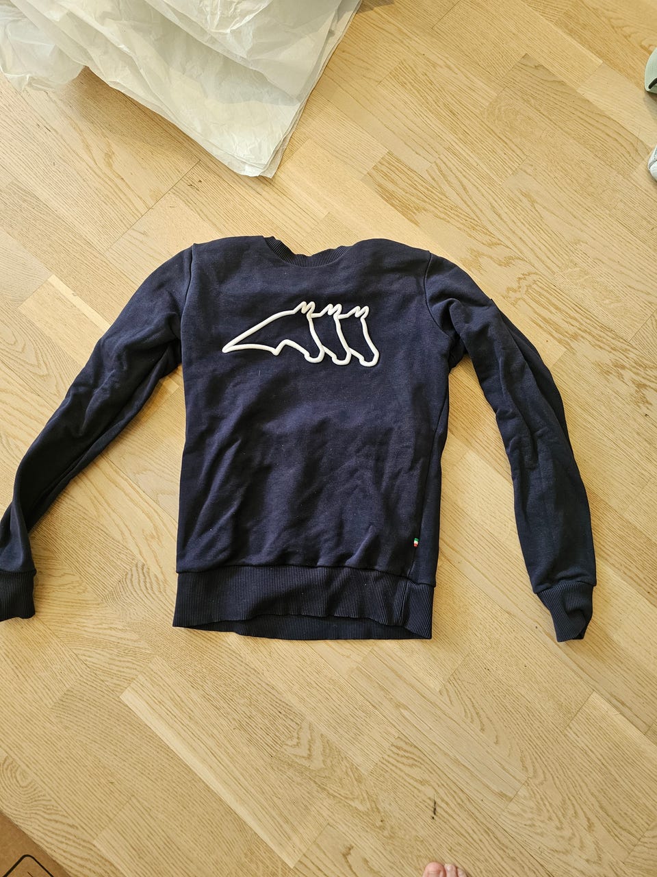 Product image 4 of 17