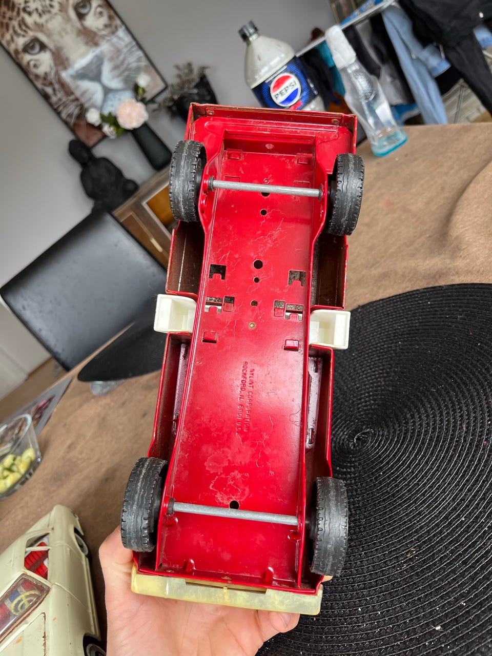 Product image 2 of 4