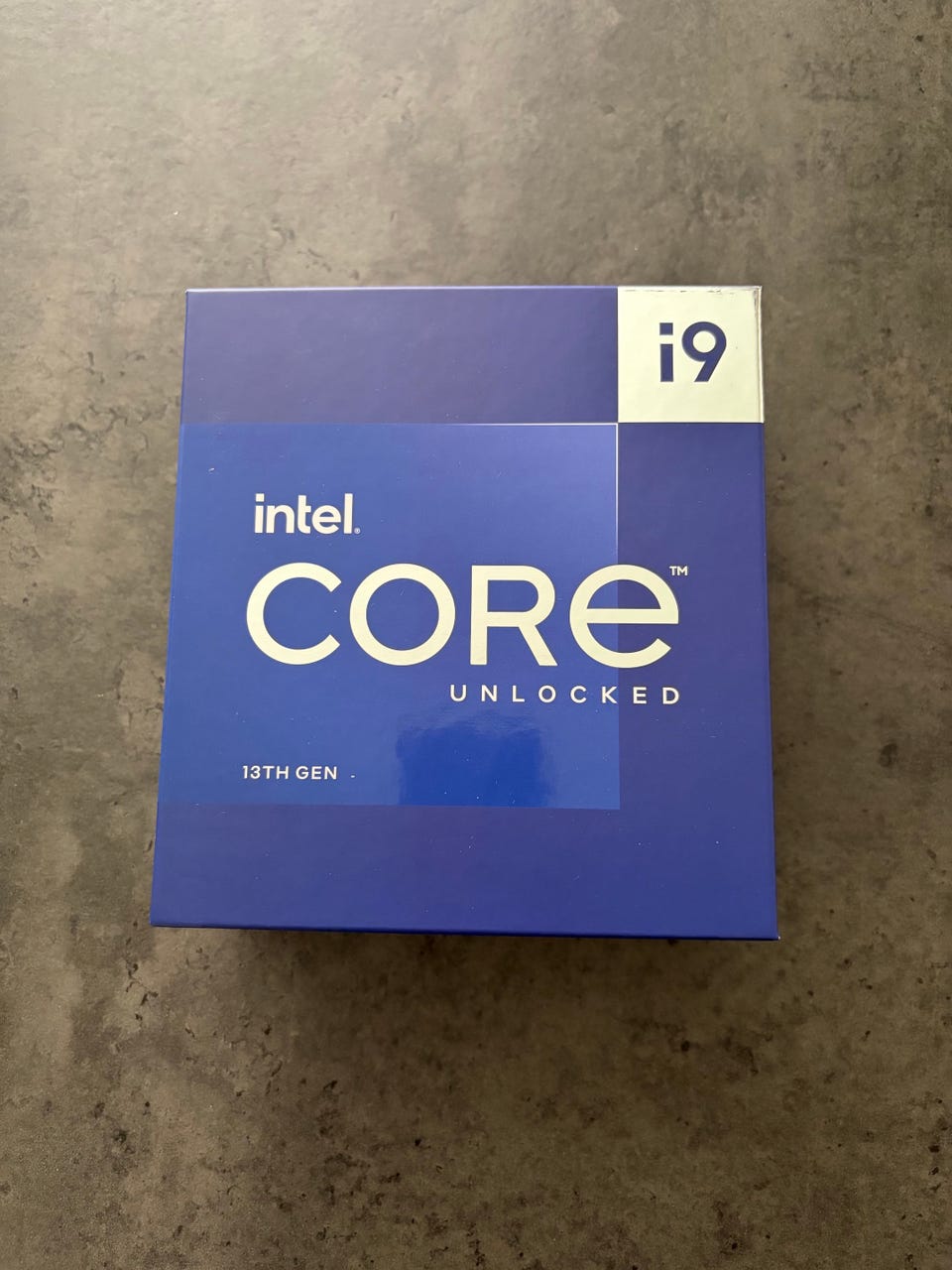 Intel Core i9 13900K og MSI Z790 Carbon Wifi | FINN-torget