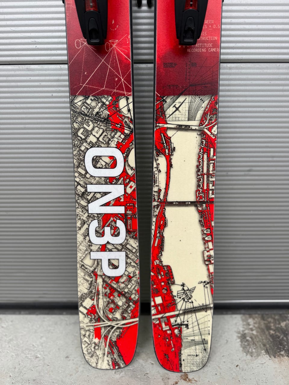 Product image 10 of 18