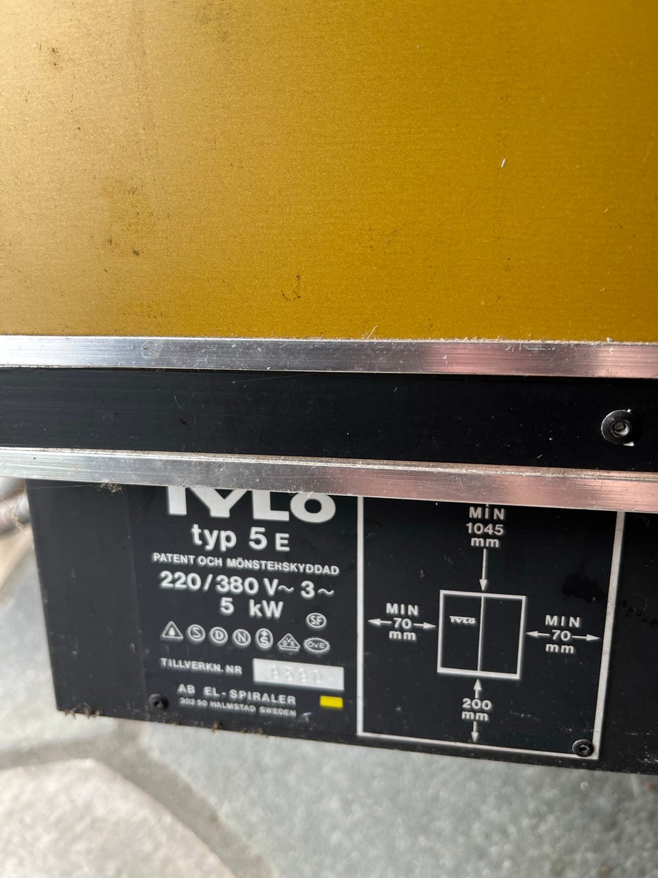 Product image 3 of 4