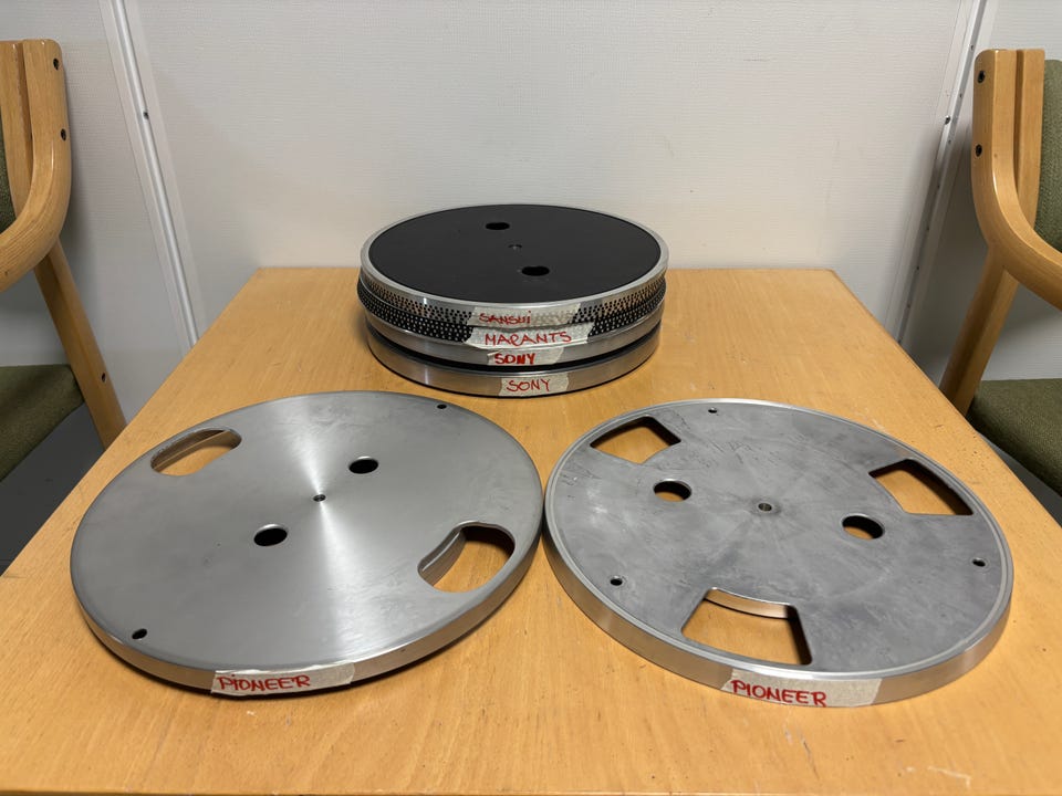 Product image 4 of 15