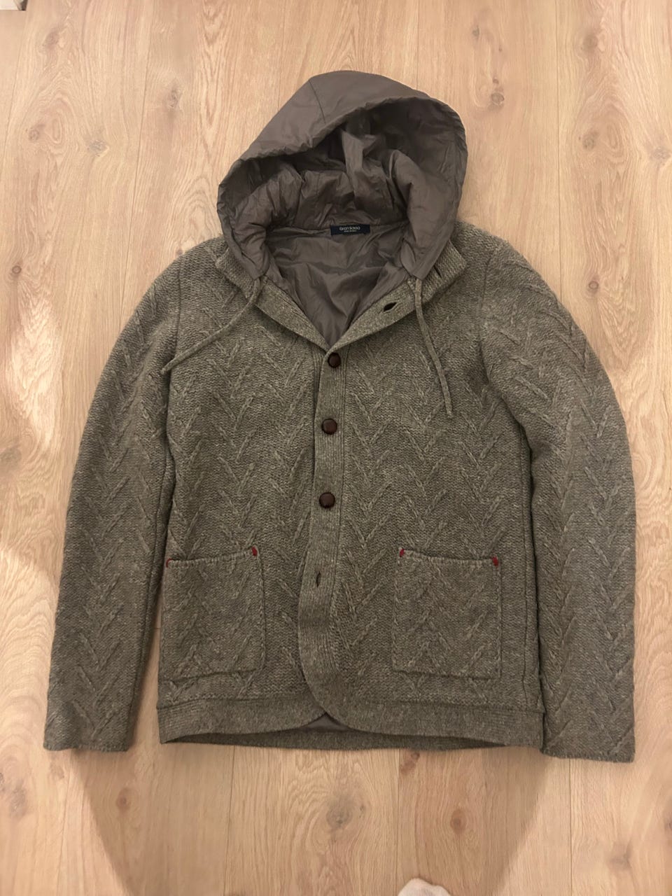 Product image 31 of 57