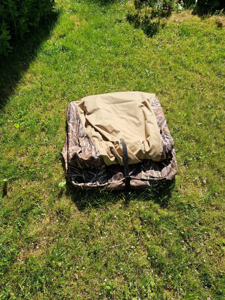 Product image 3 of 16