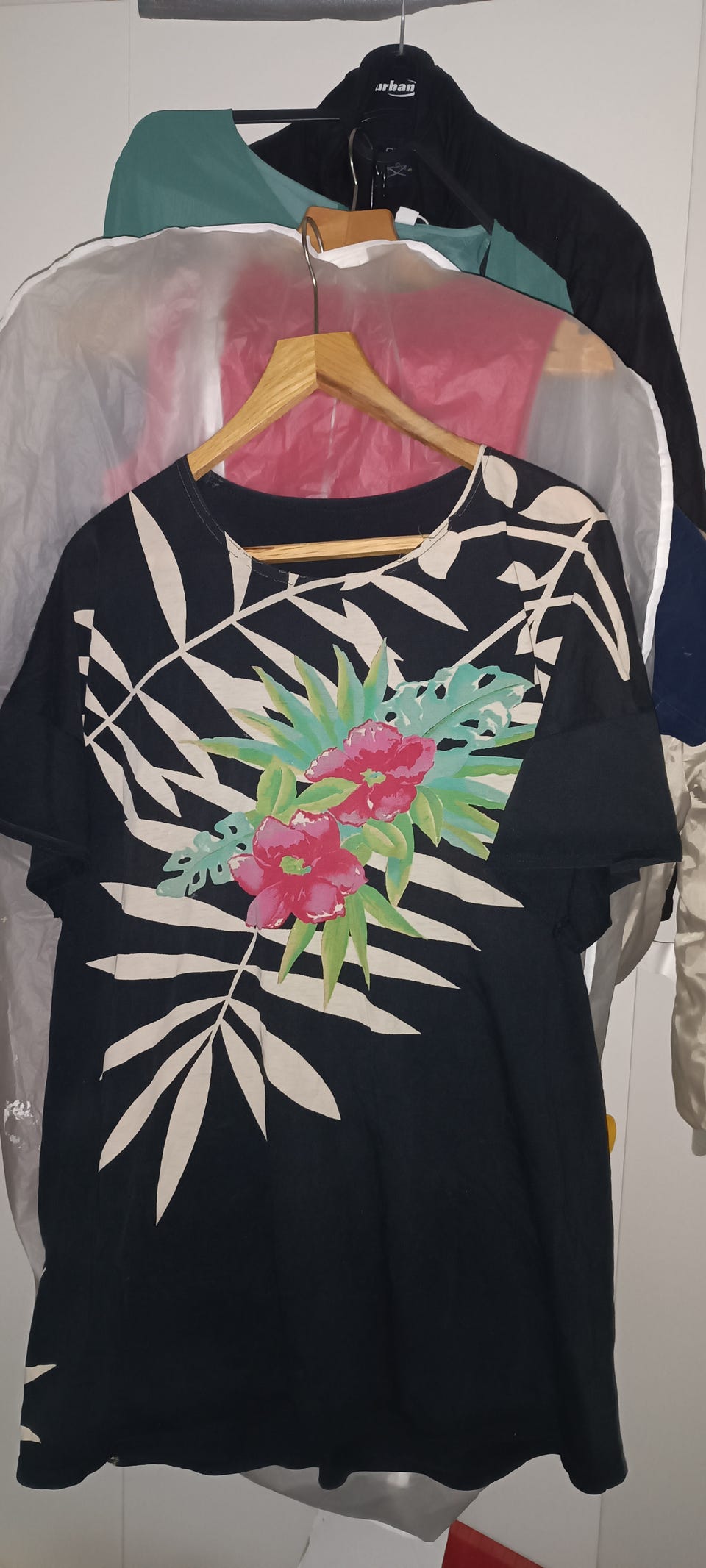 Product image 17 of 21