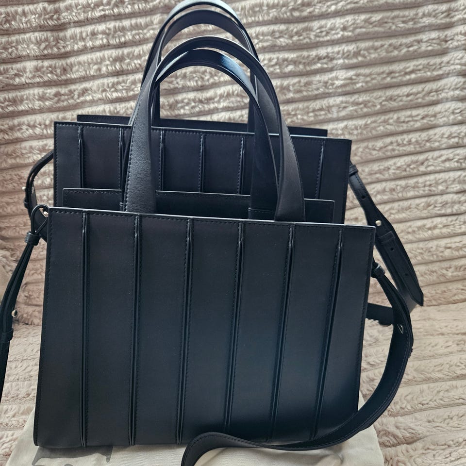 Product image 16 of 60