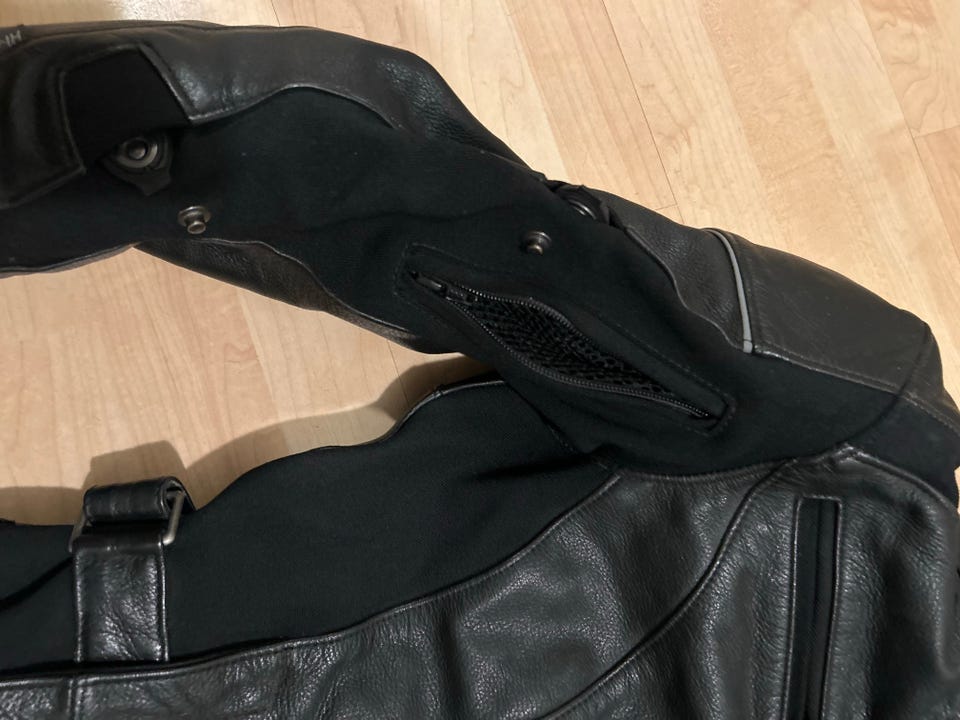 Product image 9 of 15
