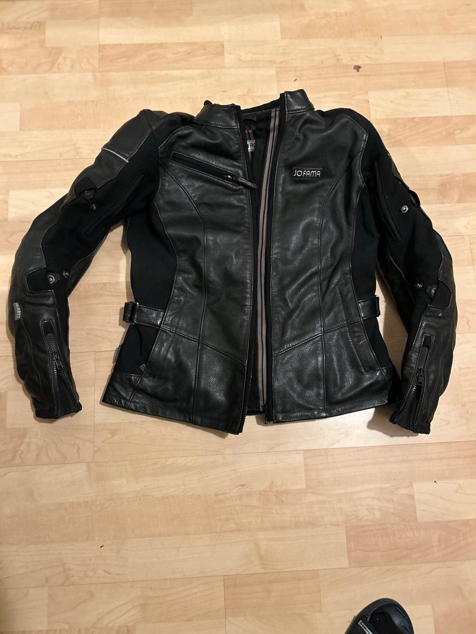 Product image 8 of 15