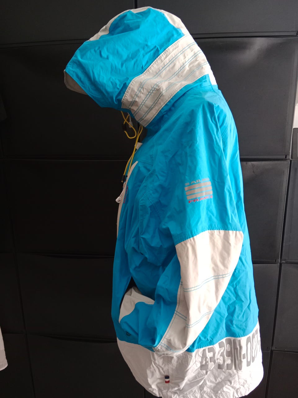 Product image 4 of 16
