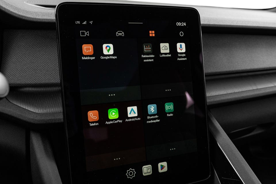 Stor og oversiktlig infotainment skjerm