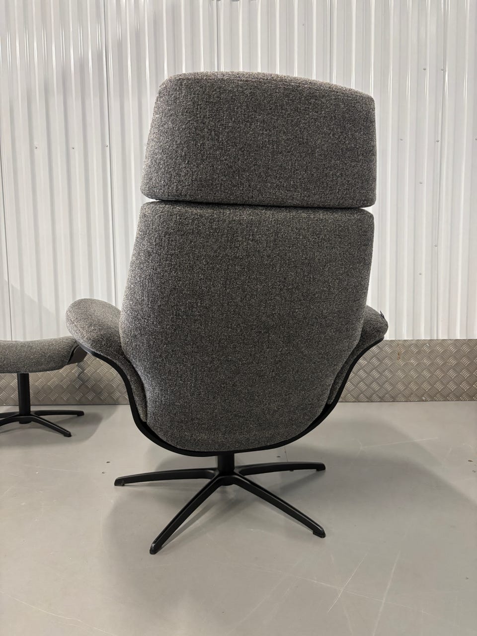 Product image 16 of 23