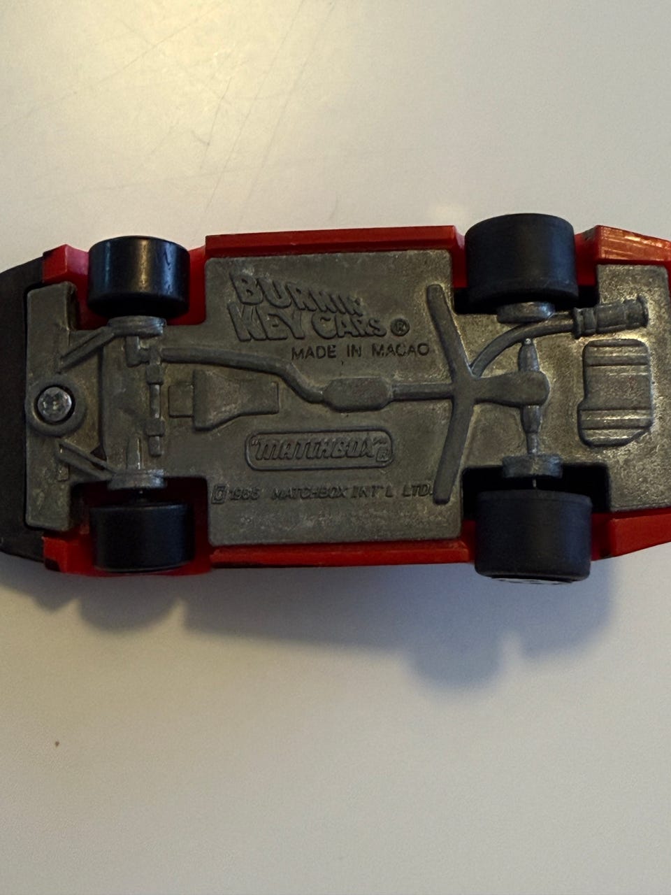 Matchbox Burnin' Key Cars Nissan 300ZX – rød – Goodyear #7 -Made