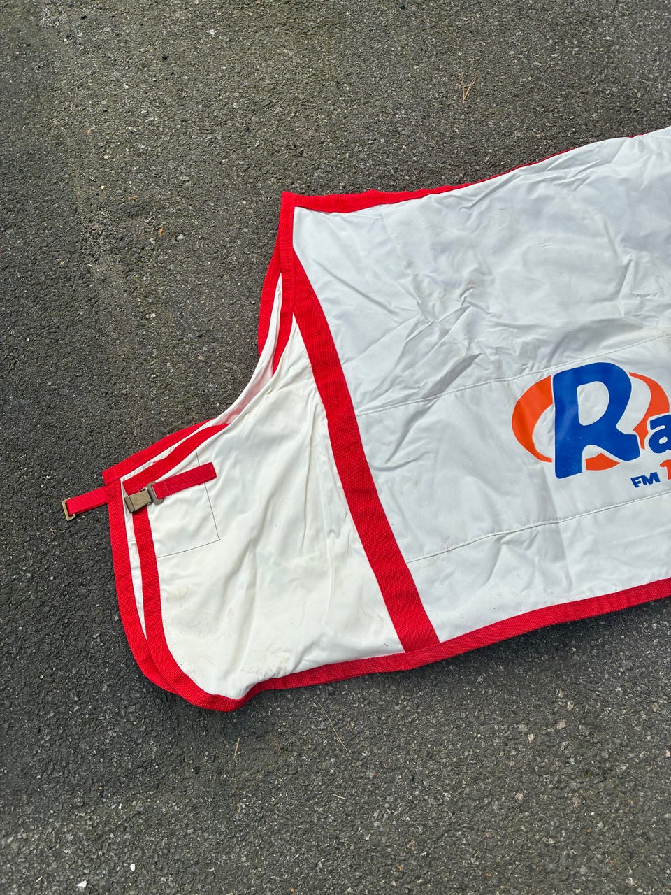 Product image 18 of 44