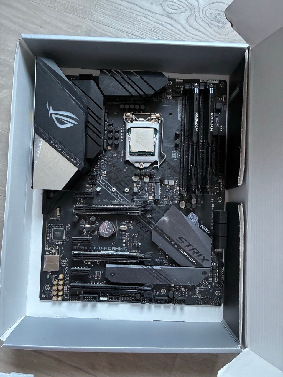 Intel Core i7-9700 prosessor | FINN-torget