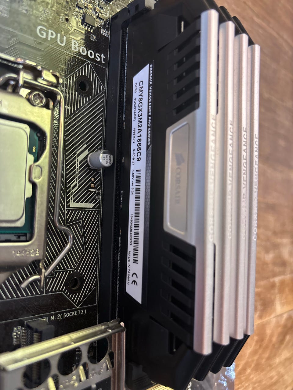 i5-4690K + ASUS Z97-P + 16GB Corsair DDR3 | FINN-torget