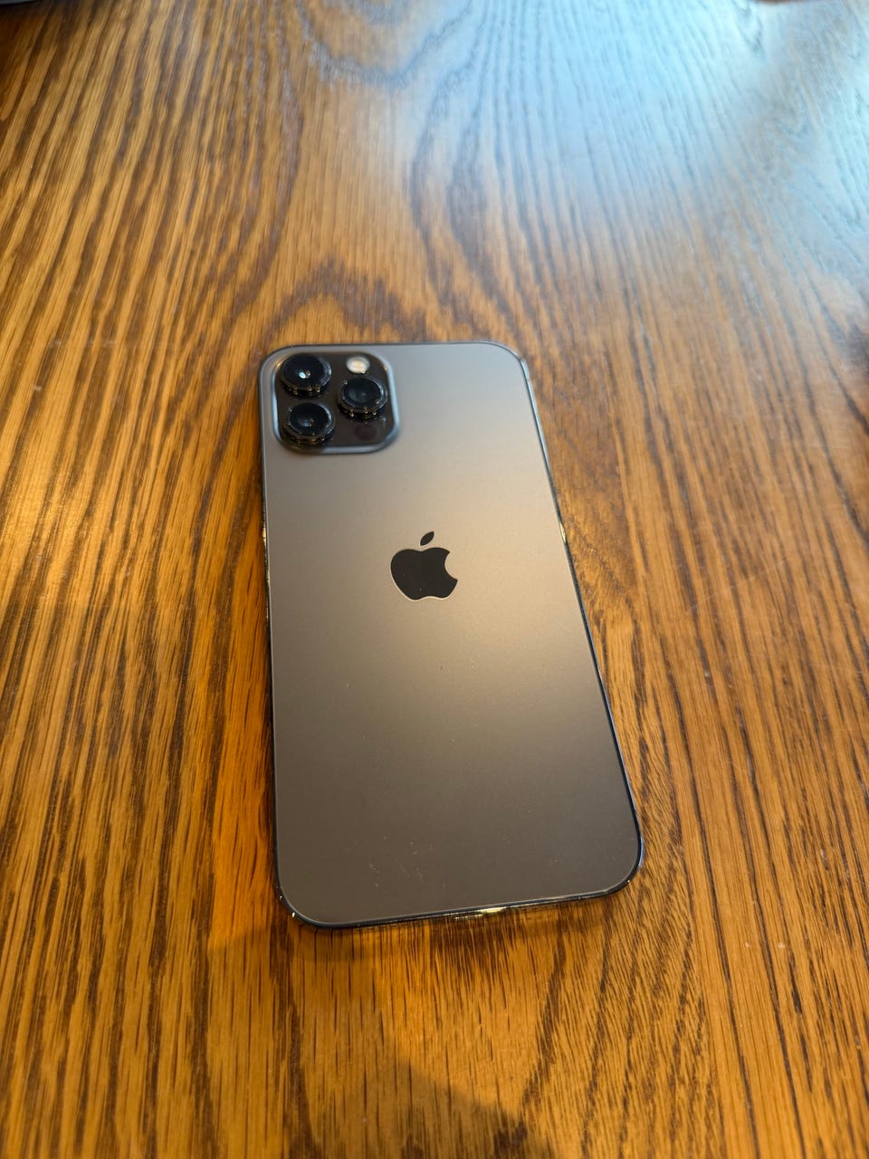 Apple iPhone 12 Pro Max 256 GB grafitt | FINN-torget