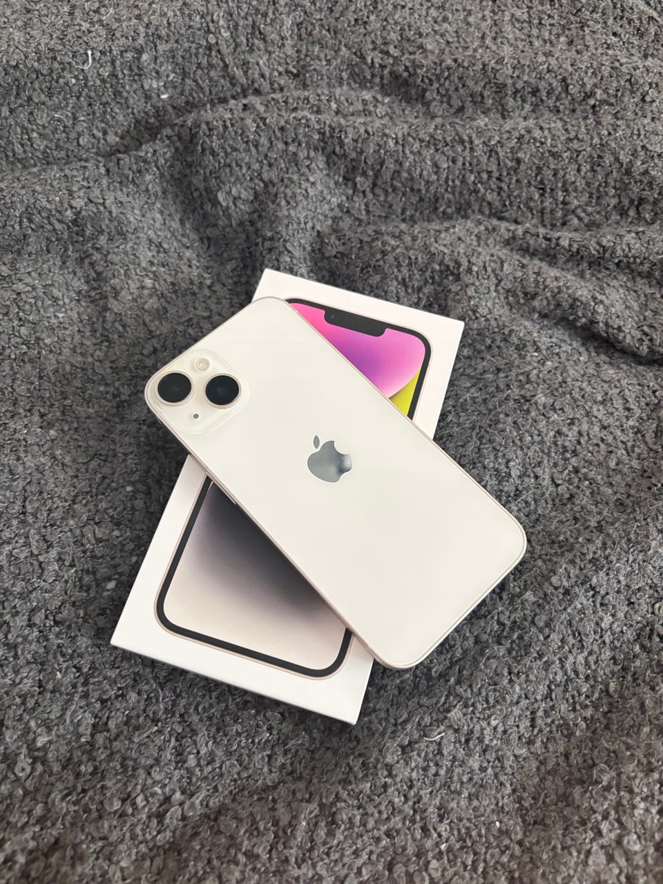 Apple iPhone 14ホワイト Apple iPhone 14 128 GB hvit | FINN-torget