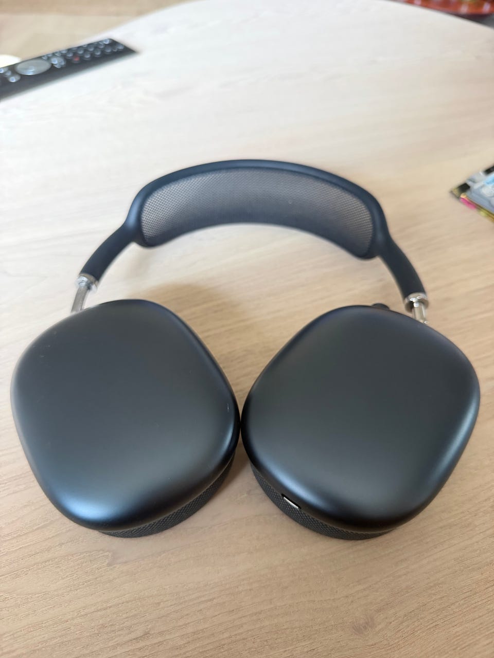 Apple AirPods Max hodetelefoner svart midnight USB-C | FINN-torget