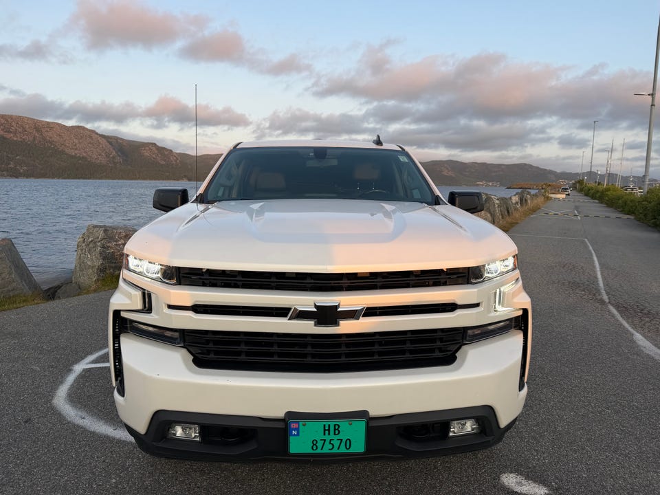 Chevrolet Silverado 2022 Hvit – bilde 5 – brukt Tesla hos Aastrand Auto Stavanger