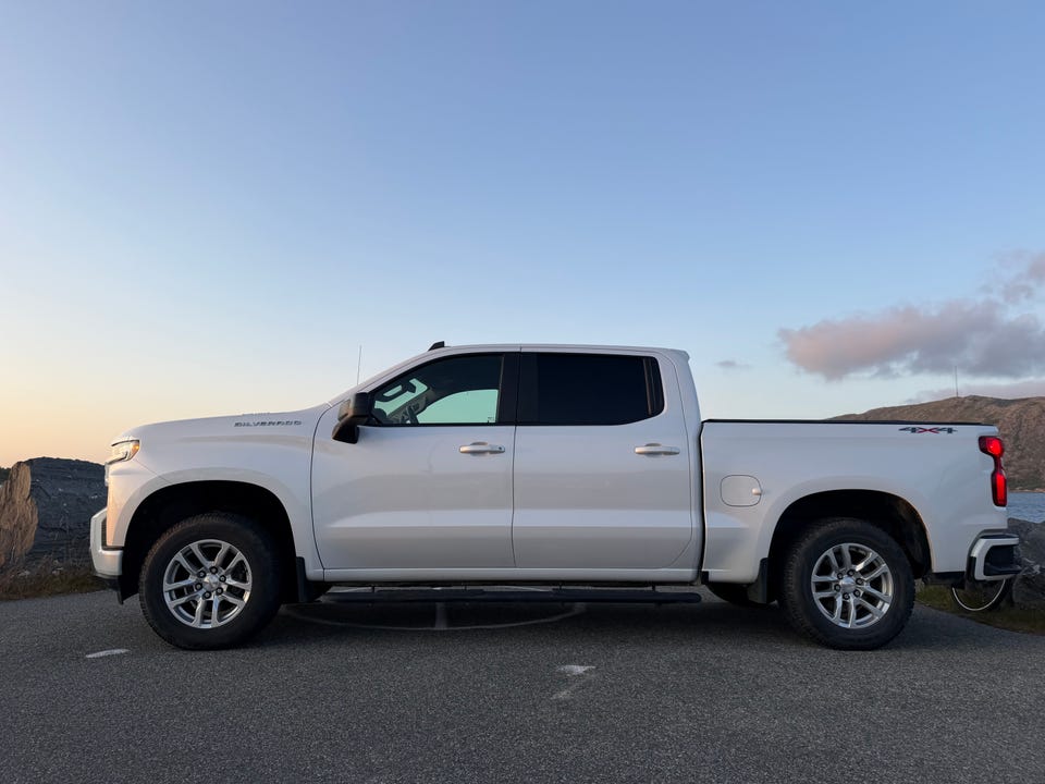 Chevrolet Silverado 2022 Hvit – bilde 4 – brukt Tesla hos Aastrand Auto Stavanger