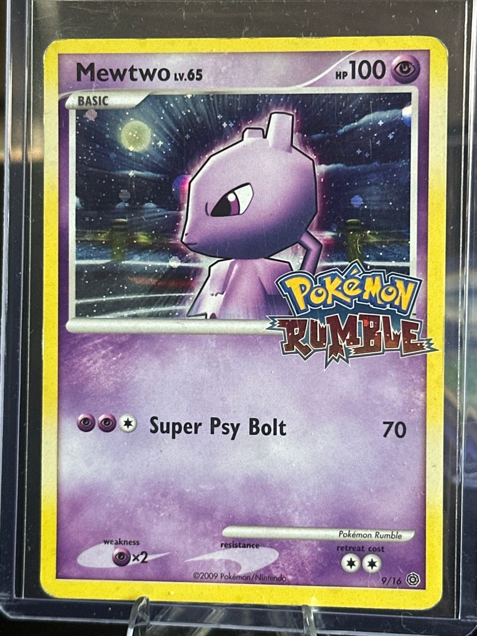 mewtwo pokemon rumble card (9/16) [Pokmon Rumble] Commemorate your favorite tabletop game with this Mewtwo Rumble 2009 Pokemon Rumble #9 PSA Authenticated 8 Card Mewtwo 9/16 - Pokemon Rumble