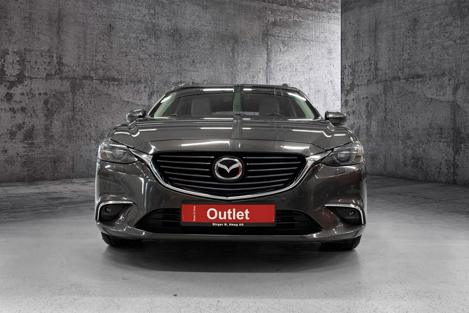 Alle tidligere servicer utført hos Mazda