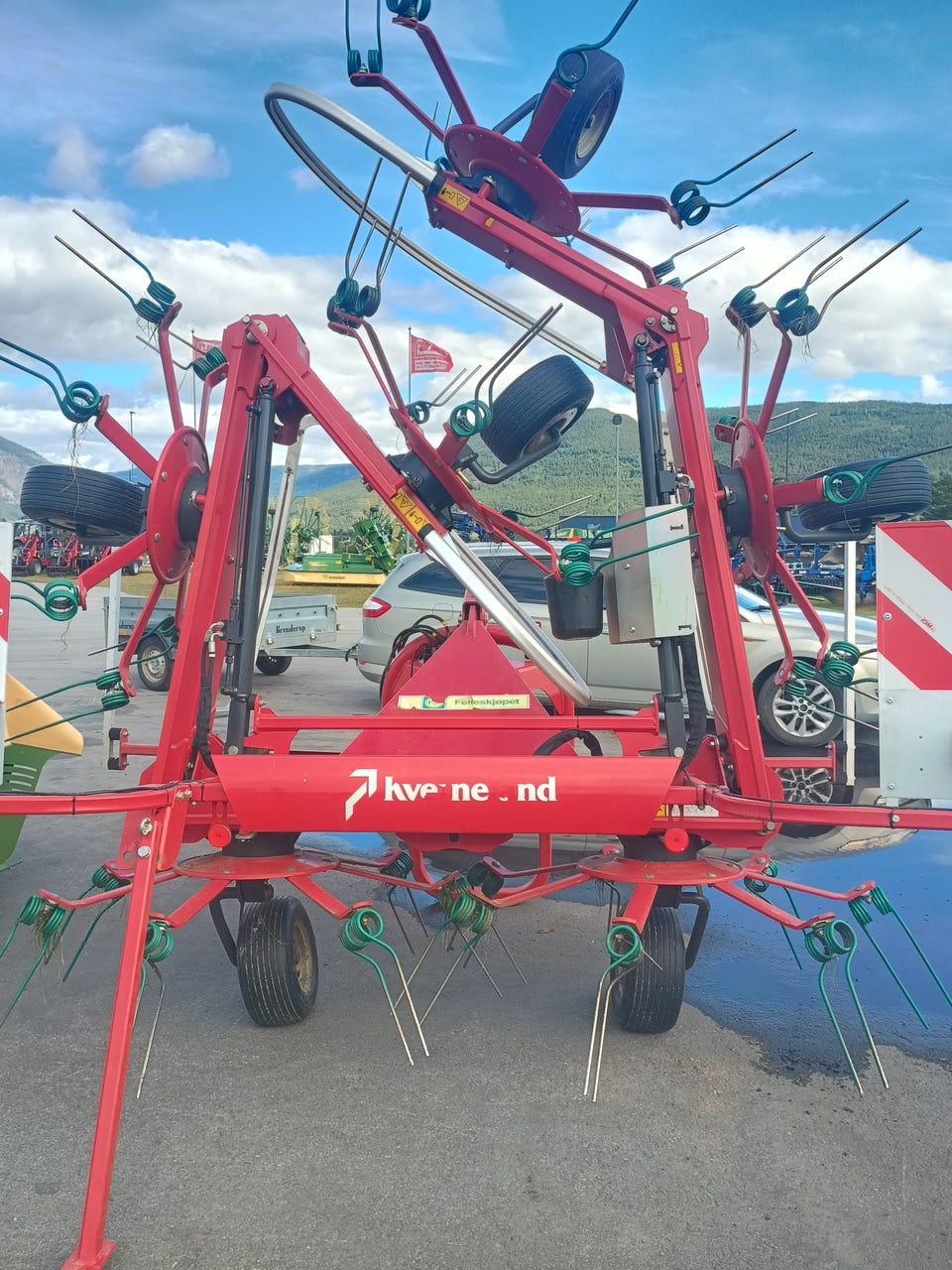 Kverneland 8576 2021 – bilde 3 av 4