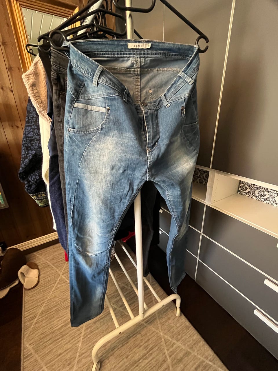 Product image 3 of 13