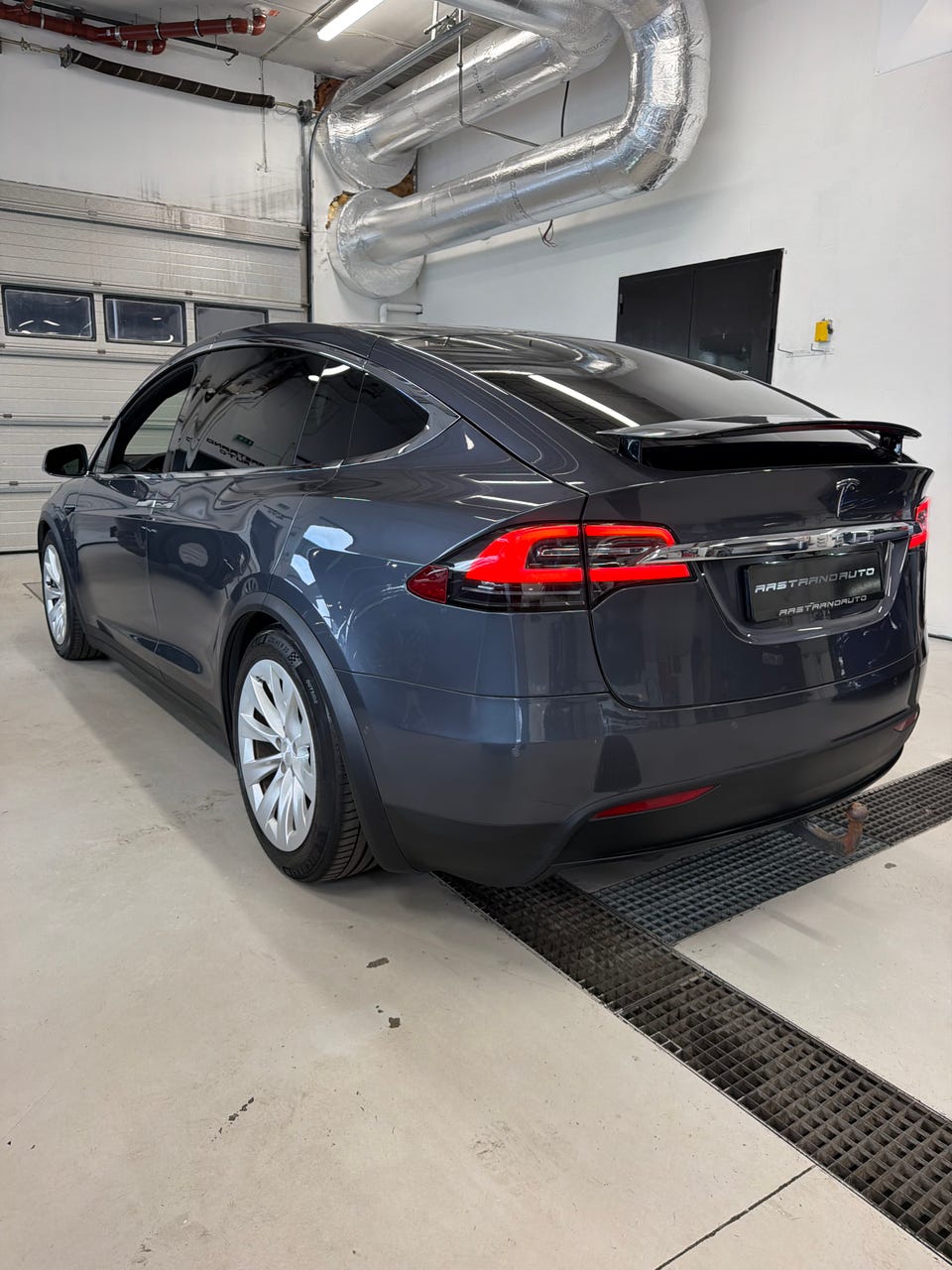 Tesla Model X 2019 Grå – bilde 5 – brukt Tesla hos Aastrand Auto Stavanger