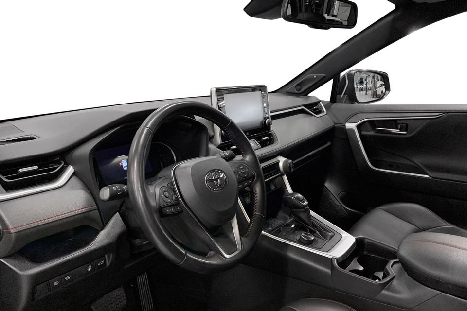 Topputstyrt RAV4 med lang EU frist, nylig utført service og komplett historikk!