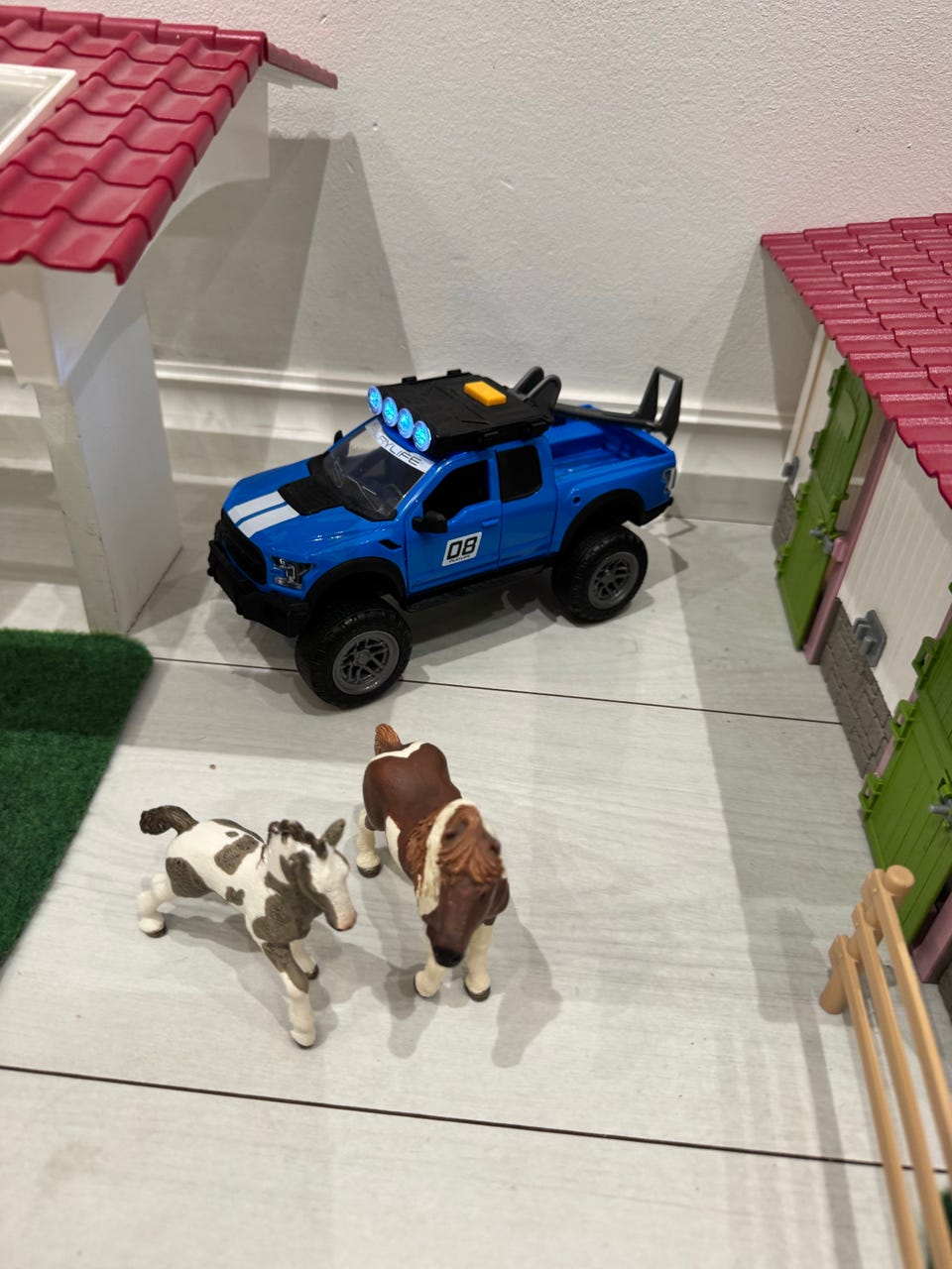 Product image 12 of 16